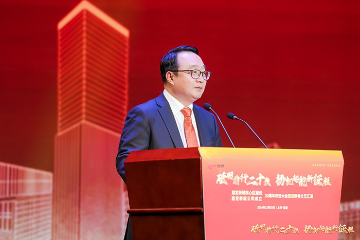 王董.jpg